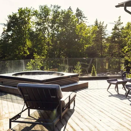 Vakantiehuis North - Kukkula *